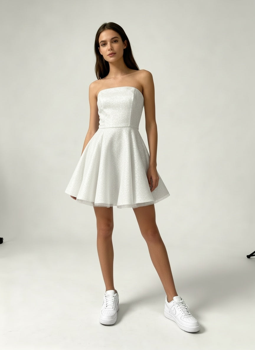 Elegantna mini haljina za malu maturu sa korsetom i mašnom